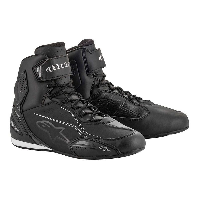 motorcycle boots alpinestars